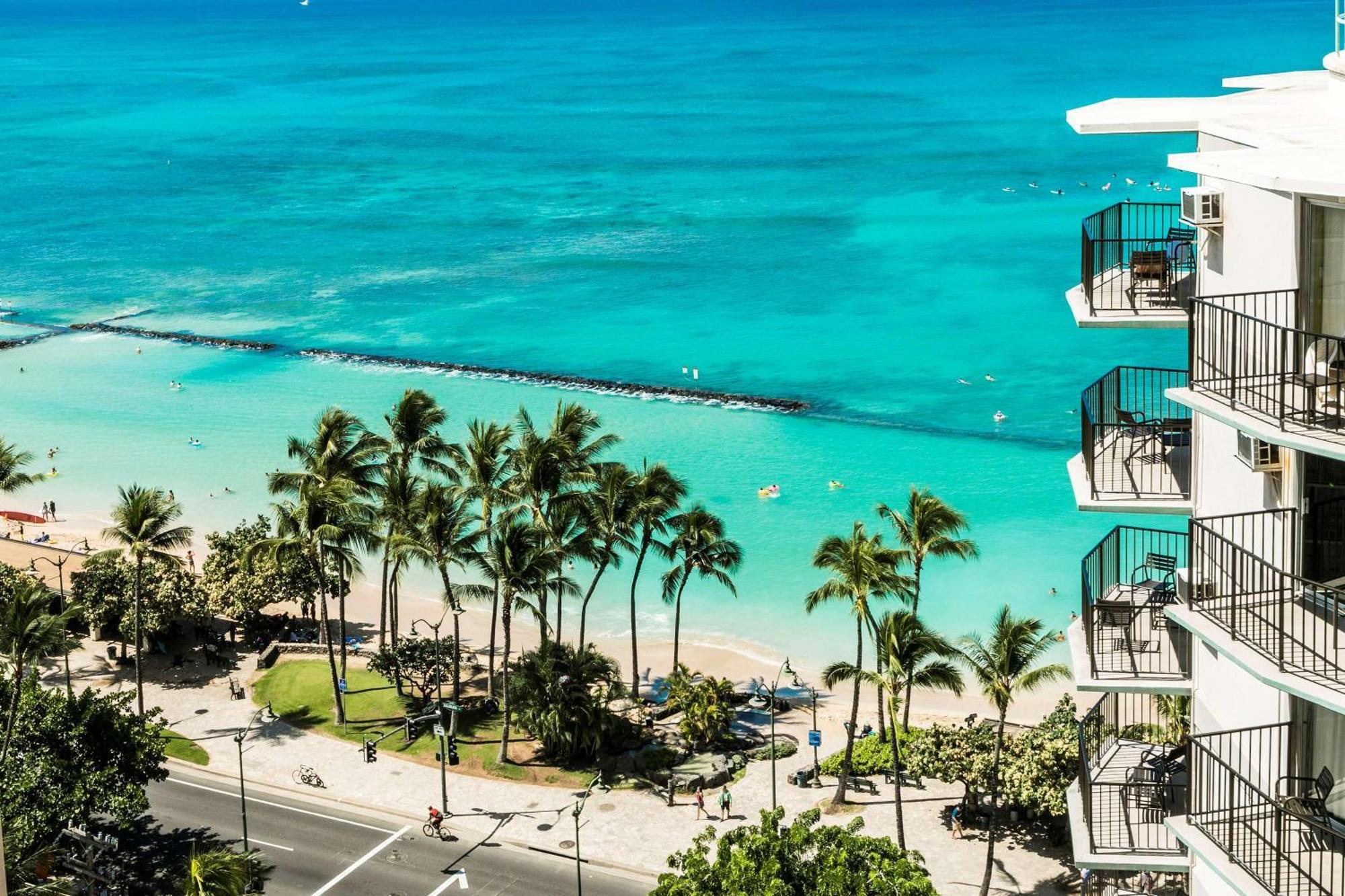 Aston Waikiki Beach Tower Гонолулу Екстер'єр фото Waikiki Beach